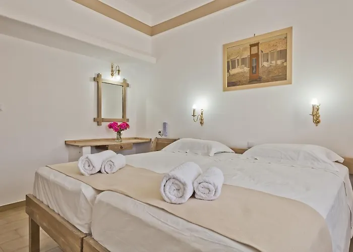 Lägenhetshotell Philoxenia 3*