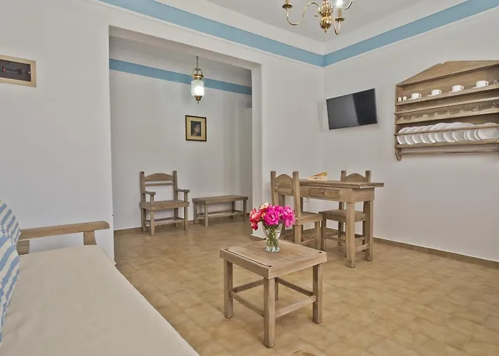 Apart-hotel Philoxenia